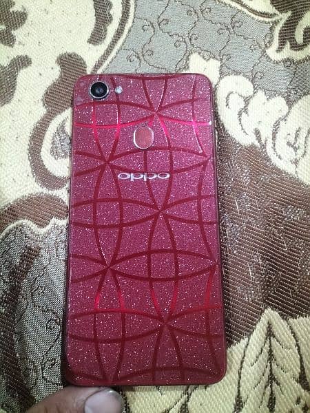 Oppo F7 6/128 one hand used contact on WhatsApp 03130905060 1