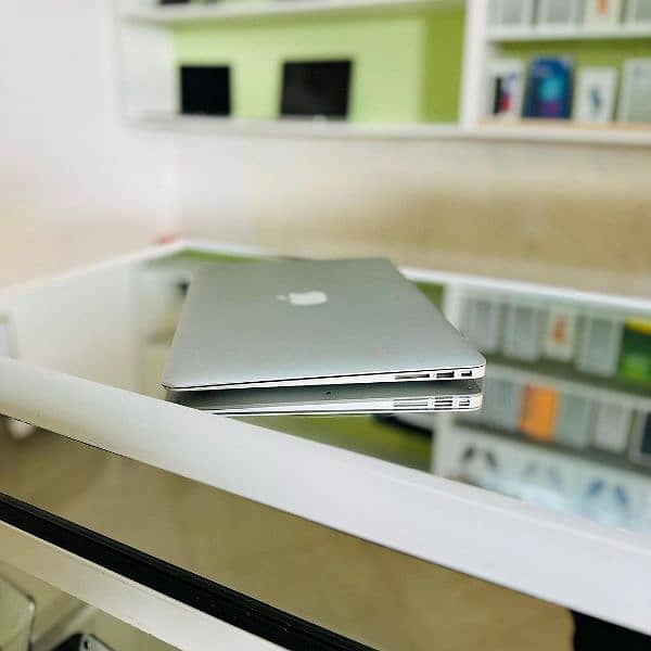 Apple Macbook Air 2015 Early UltraSlim Full 4GB Ram / 128GB SSD 1