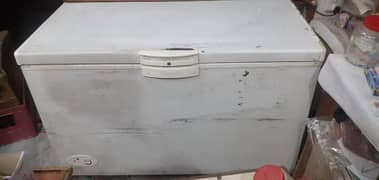 Waves Freezer ( Used ) GOOD Condition 0