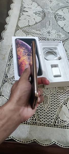 iPhone XS max 256gb PTA approved with Box. 5