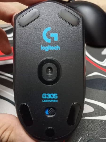 Logitech G305 Lightspeed Wireless Gaming Mouse 2