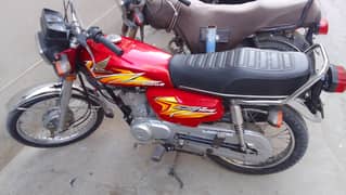 Honda 125 2021 in mint condition 0
