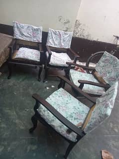 chairs in pure wood with reasonablle price 0