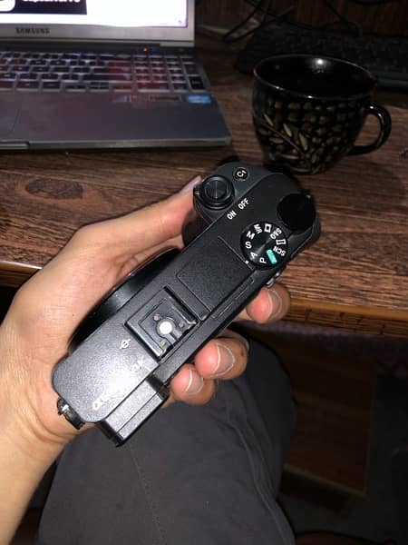 Sony a6400 Camera With Kit Lens 16 50 3