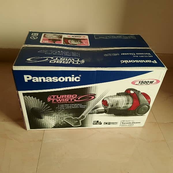 Panasonic Bagless vacuum cleaner Imported for sale in Faisalabad 3
