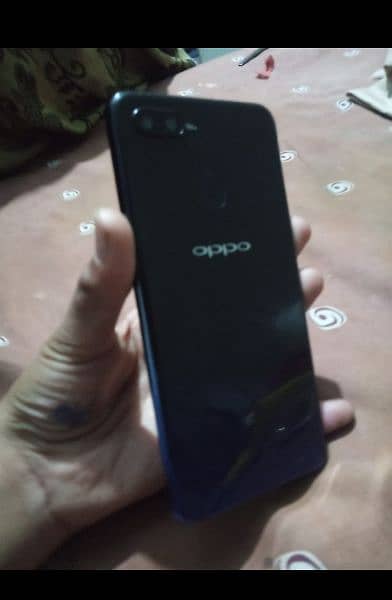 oppo f9pro. kit mobile hai original nai hai 03003773994 1