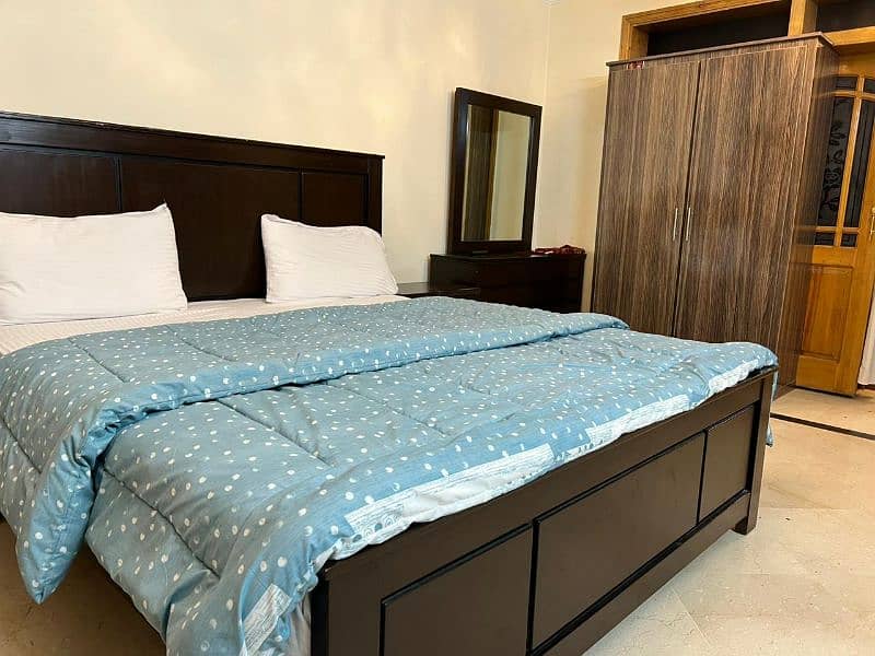 Guest house rooms available for daily  weekly and monthly baisi 1