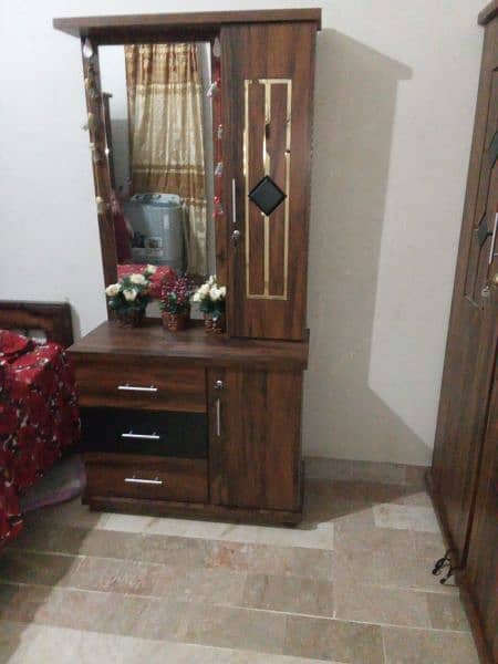 New Furniture for sale in good condition baki ap pic me dekh saktay ha 5
