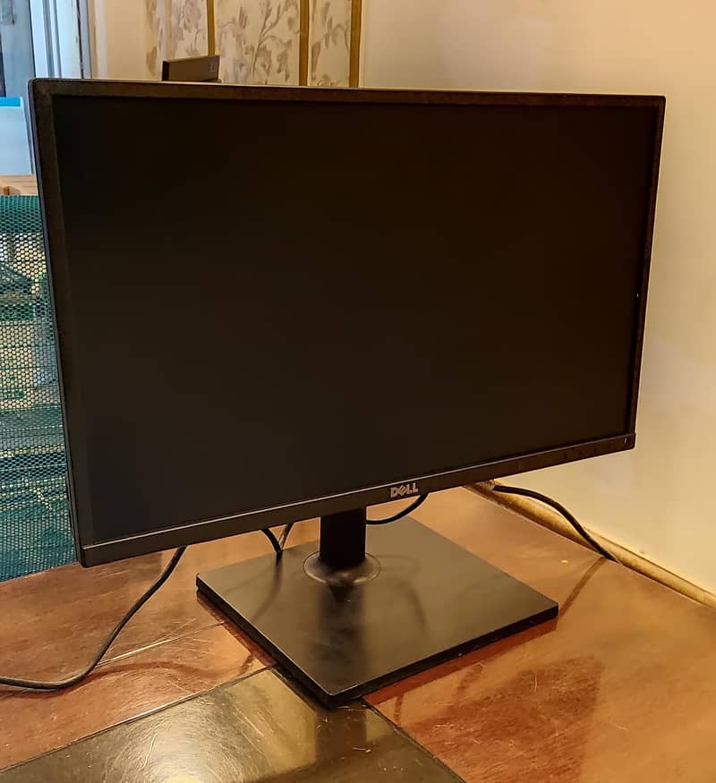 DELL 24inch LCD Monitor IPS Display for Sale 7