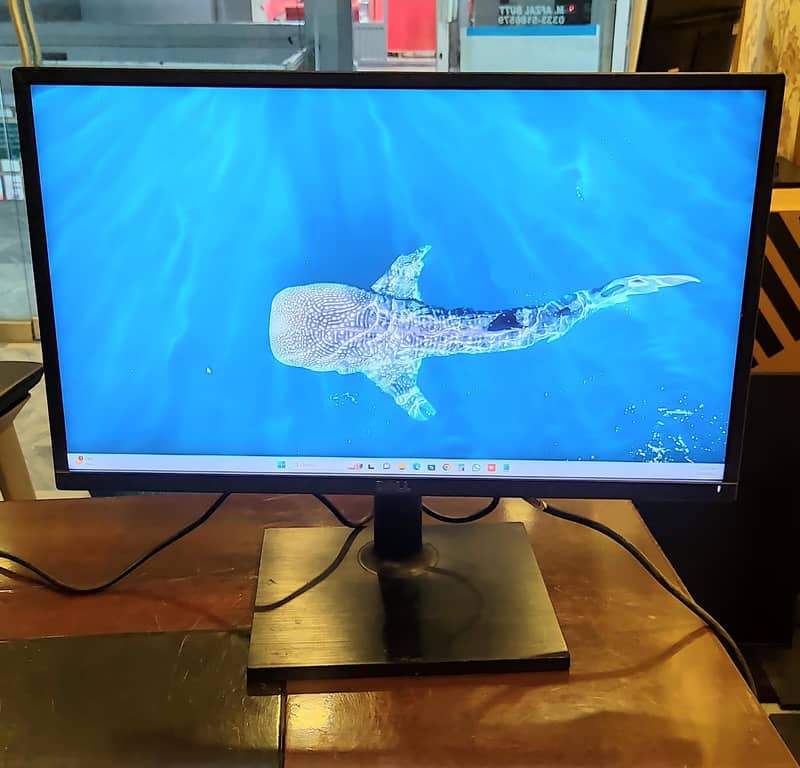 DELL 24inch LCD Monitor IPS Display for Sale 9