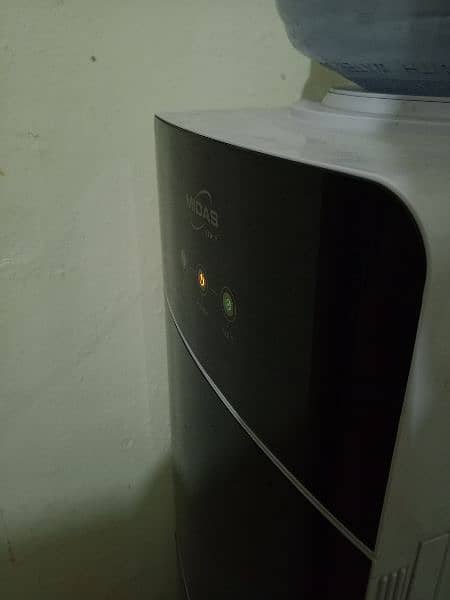 03005026337 Like new Dispenser 3 months use 10/10 in Rawalpindi 3