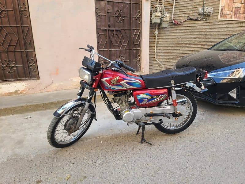 Honda 125 sell or exchange with ybr i will pay differ 1