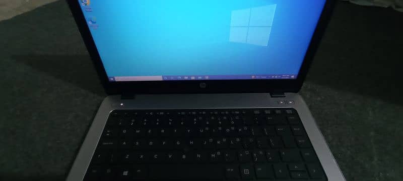 HP ZBook 14 G2 i5 5th generation 1