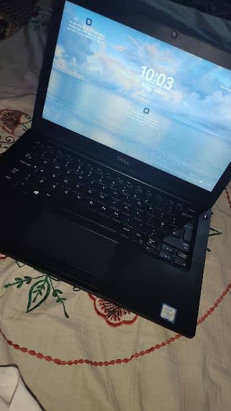 Dell Laptop For Sale Core i5 / 8th Generation 1