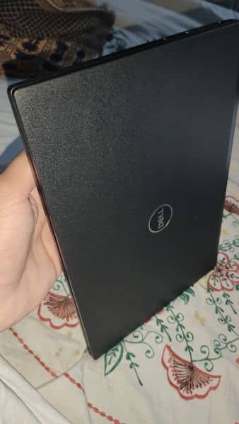 Dell Laptop For Sale Core i5 / 8th Generation 3