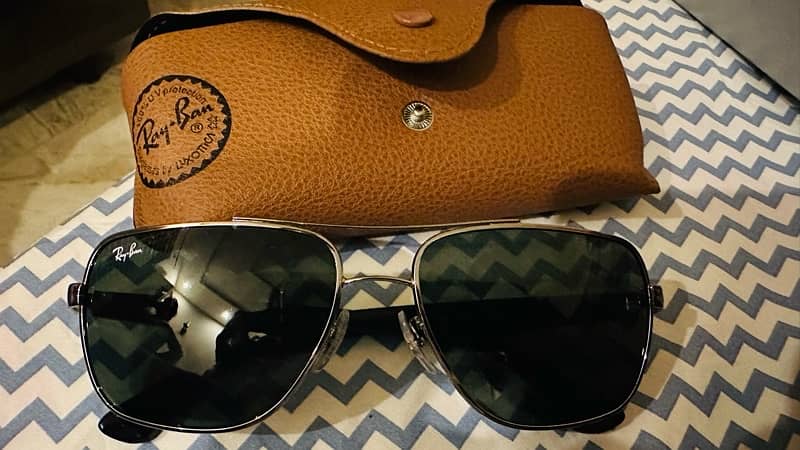 Ray Ban RB3483 brand new 3