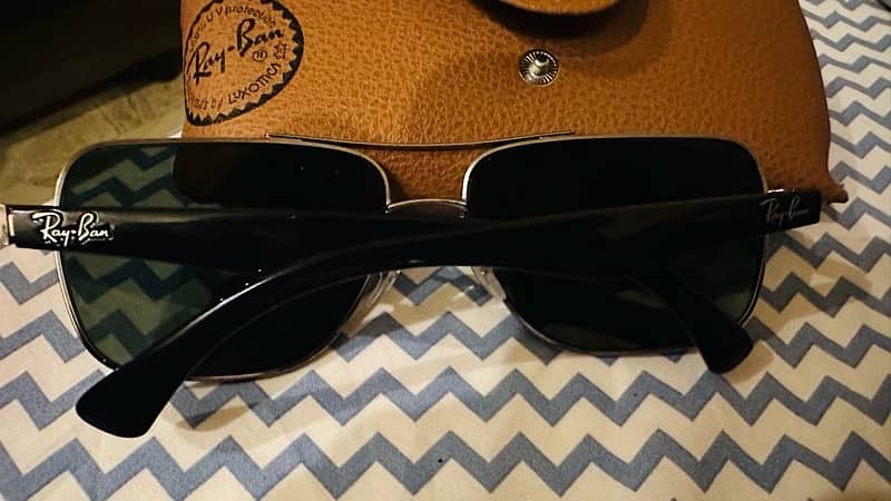 Ray Ban RB3483 brand new 4