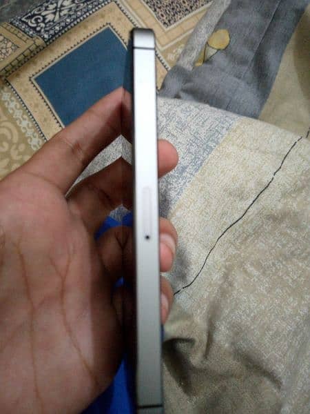 Iphone 5 S,Non PTA,Neat Condition 32 Gb 5