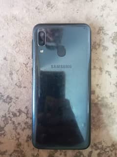Samsung Galaxy A20e 0