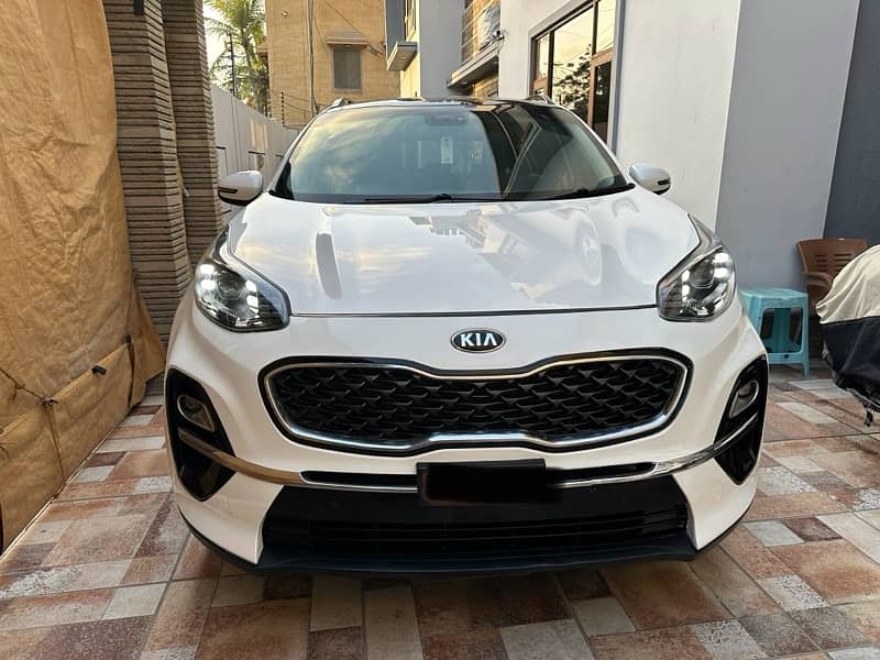 Kia Sportage AWD 2020.100% original top of the line first owner 1