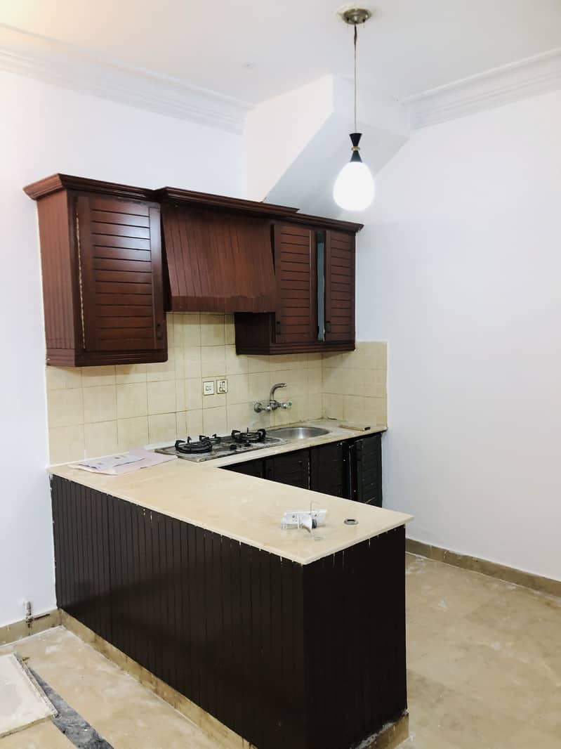 1 Bedroom Apartment Available For Sale In F-11 Al Safa Heights 2 1