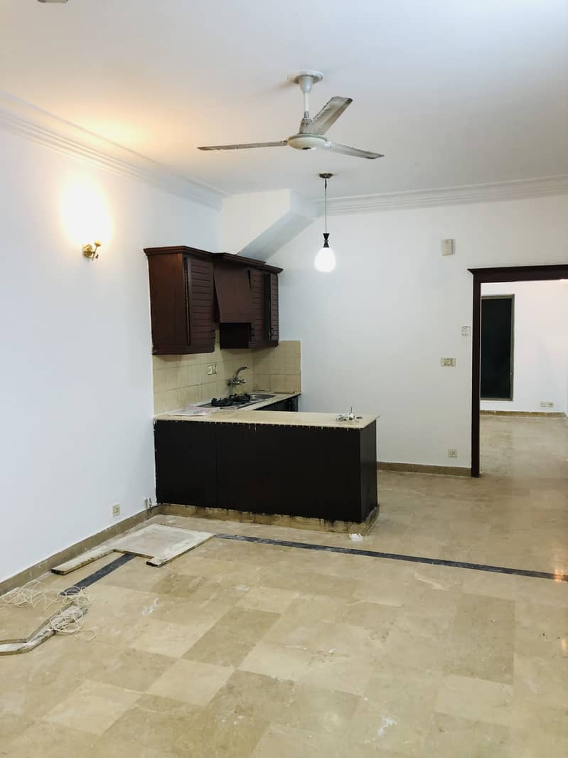 1 Bedroom Apartment Available For Sale In F-11 Al Safa Heights 2 3