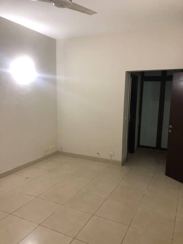 3 Bedroom Apartment For Sale In F11 14
