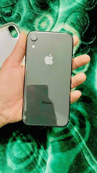 iphone xr non pta 64 gb waterpack 2