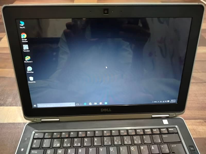 Dell Laptop for sale core i 5 4th gen 1