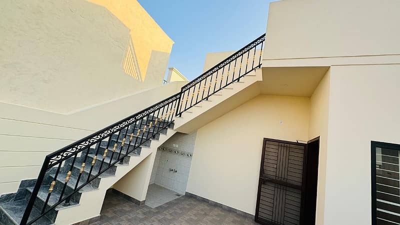 10 Mala Most Beautiful House For Sale In Jeewan City Sahiwal 20