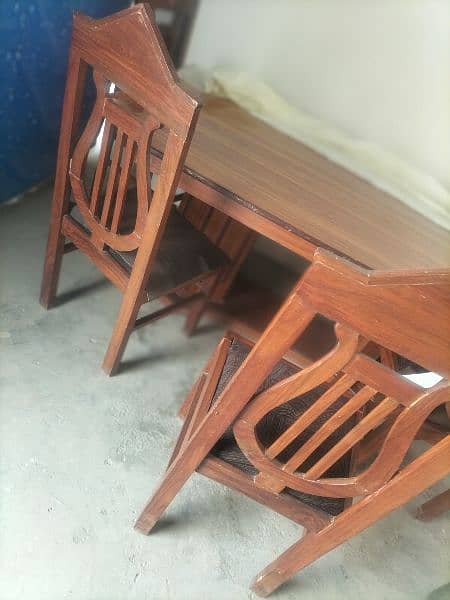 good condition pure wood 6 chairs k sath 3