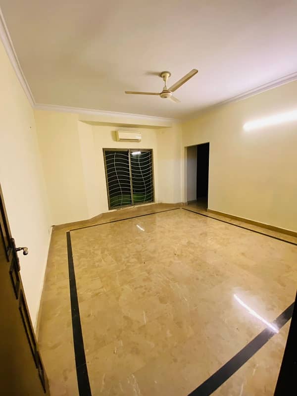3 Bedroom Unfurnished Apartment For Rent In F11 1