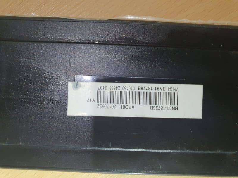 GENUINE SAMSUNG MU SERIES ONE CONNECT BOX & CABLE 9