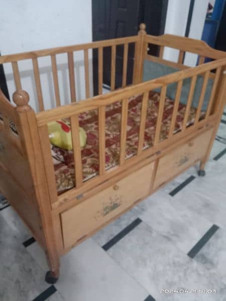 baby cot 100% ideally Maintained 2