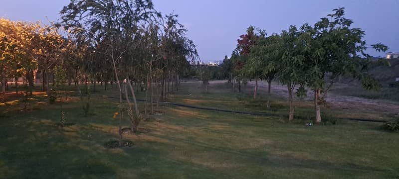 10 Kanal Develop Possession Farm House Plot For Sale in Gulberg Greens Islamabad Block B 6