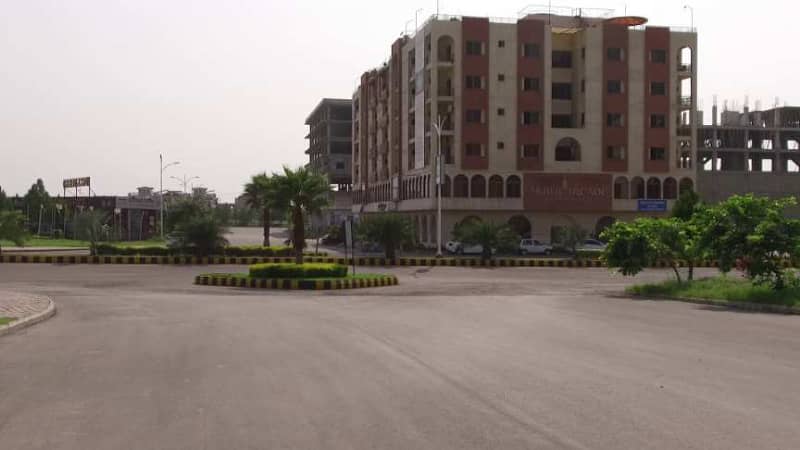3500 Sq Ft Commercial Plot For Sale In Business Square, Gulberg Greens, Islamabad 9