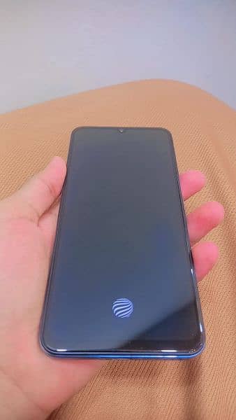 Vivo v23e 8/256 9/10 condition with box and charger 4