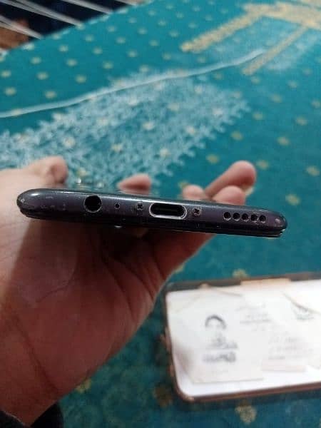 OnePlus 5. . .      8 Gb Ram   128 store PUBG mobile 3