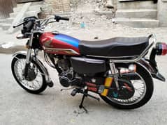 Honda 125cc only serious person contact urgent sell