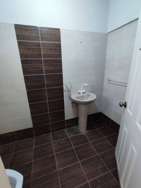 3 bed DD flat for rent 4
