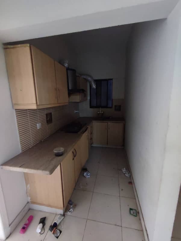 3 bed DD flat for rent 7