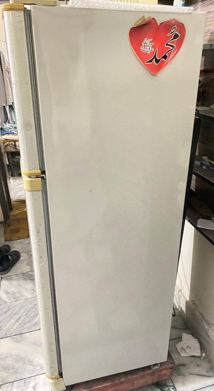 Dawlance Refrigerator 9144 For Sale (In a Very Good Condition) 5