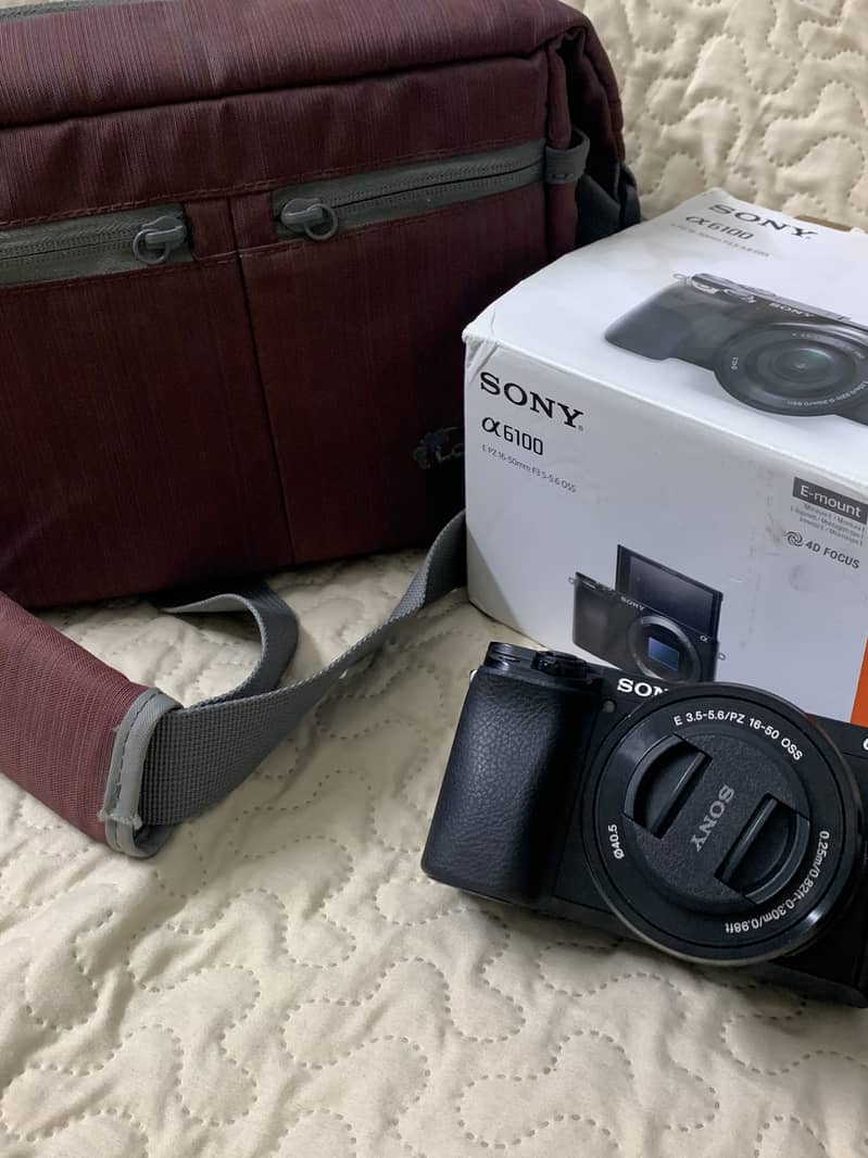 SONY A6100 KIT LENS (10/10 CONDITION) 5