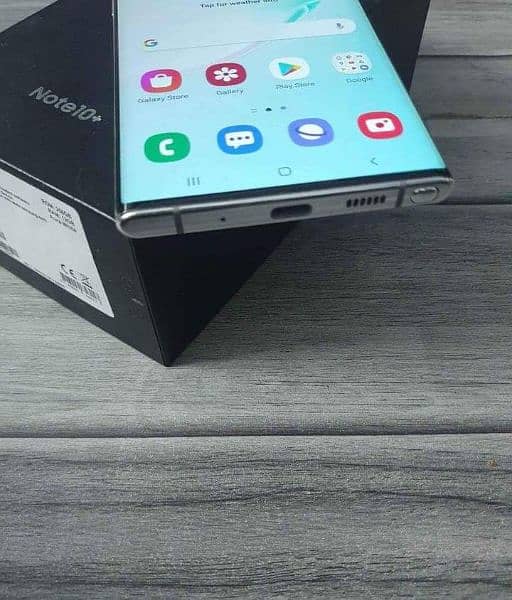 note 10 plus complete box offichl aproved 2