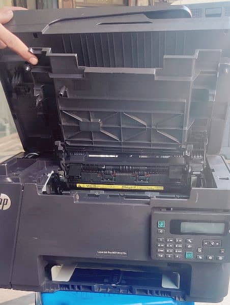 PRINTERS AVAILABLE AT CHEAP PRICE WITH WARANTY 8