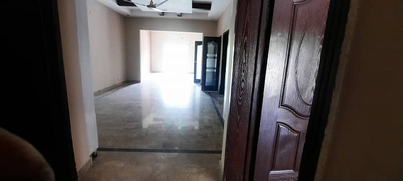 10 Marla Ground Floor for Rent is available in Paragon City Lahore 1