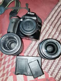 Nikon D3200 with 2 Lense 0