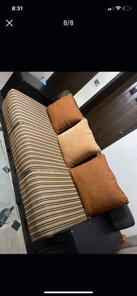 3,2,1 sofa set very good condition pure wood 1