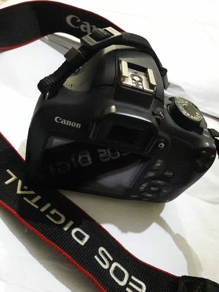 Urgent sale Canon 1200D 0
