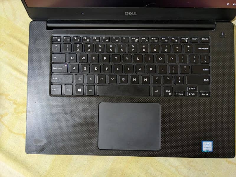 Dell precision 5520 7